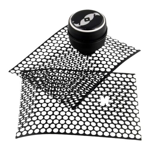 Two Little Fishies Pouch Feeder - Image 2