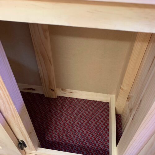 Pine Cabinets 6 Foot - Image 3